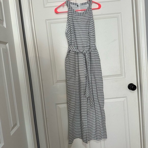 Gray and white striped romper - Picture 2 of 3